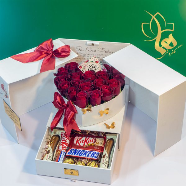 باکس گل و شکلات طرح قلب برای ولنتاین - جعبه گل مدل 541