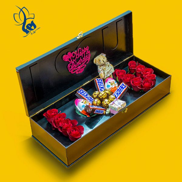 باکس گل و شکلات و خرس برای قرار های عاشقانه